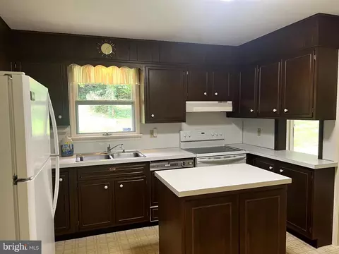 Kitchen - 1040 Baker Rd, Sinking Spring, PA 19608 photo 1 of 3