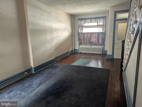 Living - 114 W Oley St, Reading, PA 19601 photo 1 of 3