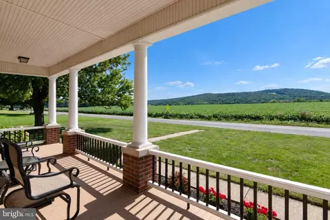 Exterior - 5 Bowers Rd, Reading, PA 19605 photo 6 of 21