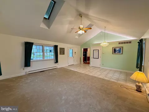 Living - 111 Old Fritztown Rd, Reading, PA 19607 photo 1 of 6