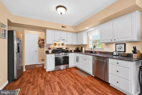 Kitchen - 351 Oneida Dr, Sinking Spring, PA 19608 photo 1 of 2
