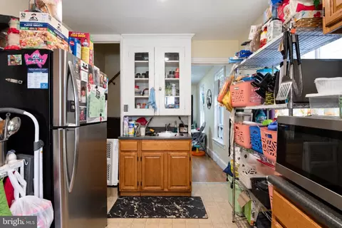 Kitchen - 533 Laurel St, Reading, PA 19602 photo 3 of 3