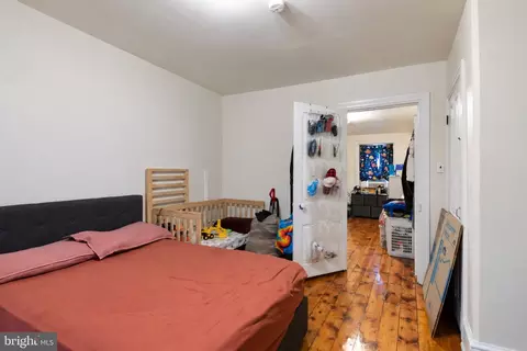 Bedroom - 533 Laurel St, Reading, PA 19602 photo 2 of 2