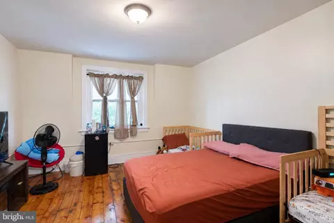 Bedroom - 533 Laurel St, Reading, PA 19602 photo 1 of 2