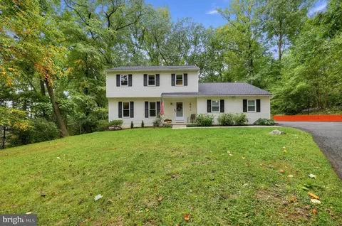 52 Spring Rd, Boyertown, PA 19512