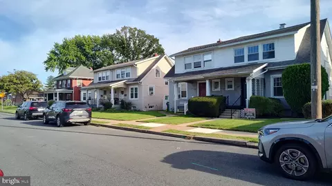 2414 Cleveland Ave, West Lawn, PA 19609