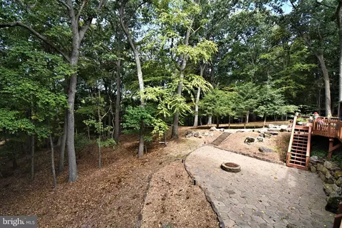 Exterior - 24 Fawn Dr, Reading, PA 19607 photo 8 of 19
