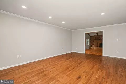Living - 24 Fawn Dr, Reading, PA 19607 photo 1 of 18