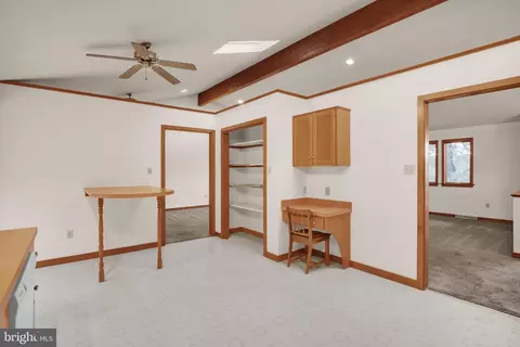 Entry Way - 340 Mountain View Rd, Reading, PA 19607 photo 5 of 5