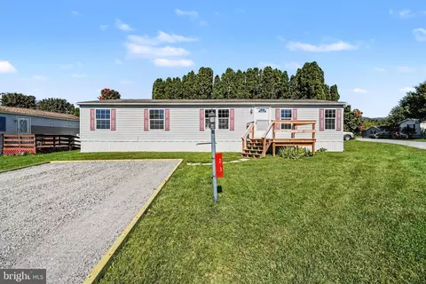 1910 Schubert Rd #23, Bethel, PA 19507