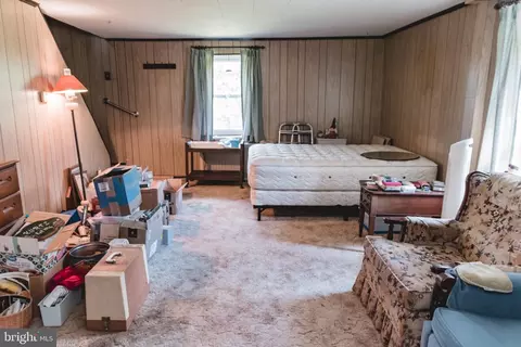 Bedroom - 1991 Cedar Top Rd, Reading, PA 19607 photo 1 of 5