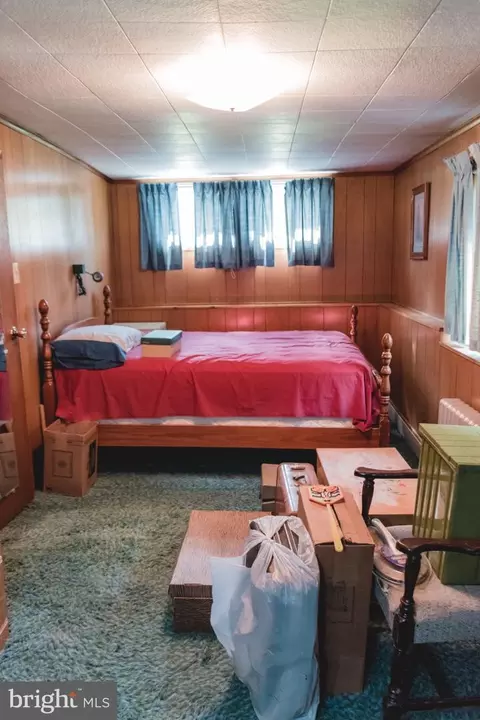 Bedroom - 1991 Cedar Top Rd, Reading, PA 19607 photo 5 of 5