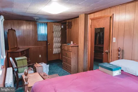Bedroom - 1991 Cedar Top Rd, Reading, PA 19607 photo 4 of 5