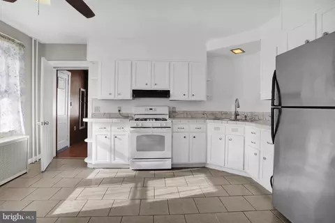Kitchen - 915 Gregg Ave, Reading, PA 19607 photo 1 of 1