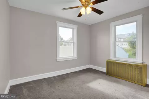 Bedroom - 915 Gregg Ave, Reading, PA 19607 photo 1 of 3