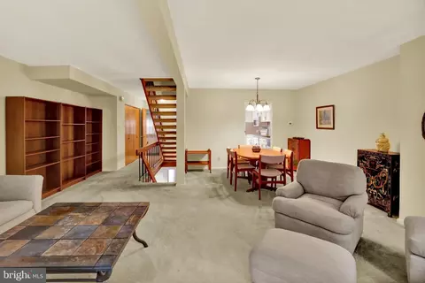 Living - 21 Club Ln, Reading, PA 19607 photo 3 of 3