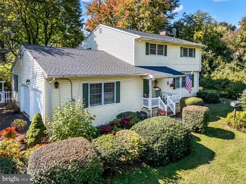 Exterior - 35 Peach Tree Ln, Sinking Spring, PA 19608 photo 2 of 13