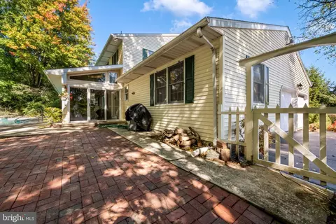 Exterior - 35 Peach Tree Ln, Sinking Spring, PA 19608 photo 6 of 13