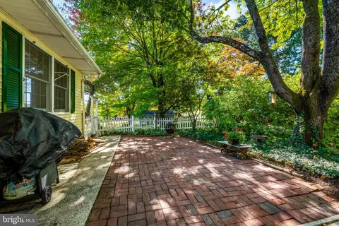 Exterior - 35 Peach Tree Ln, Sinking Spring, PA 19608 photo 7 of 13