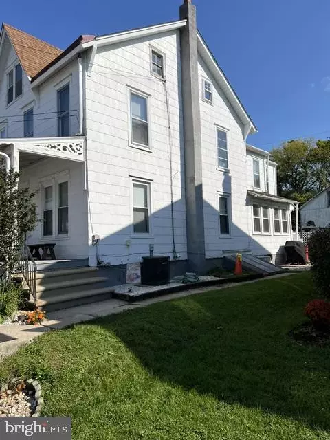 4707 10th Ave, Temple, PA 19560