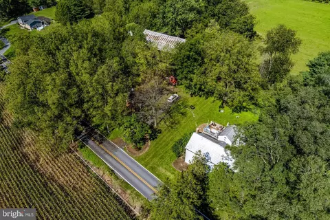 165 Point Rd, Wernersville, PA 19565