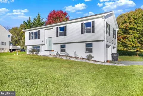 355 Furnace Rd, Birdsboro, PA 19508