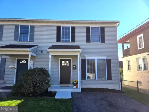 1522 Duke St # -A, Reading, PA 19605