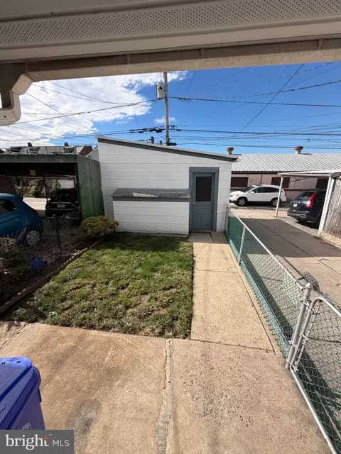 Exterior - 1548 Moss St, Reading, PA 19604 photo 2 of 2