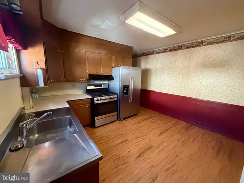Kitchen - 1548 Moss St, Reading, PA 19604 photo 1 of 1