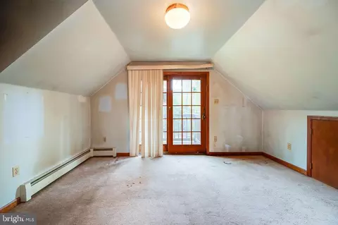 Bedroom - 122 Mine Rd, Oley, PA 19547 photo 6 of 8