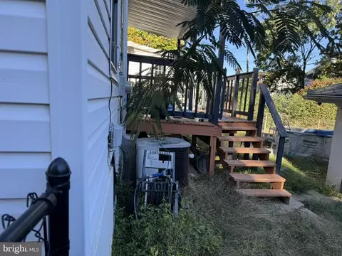 405 Carsonia Ave, Reading, PA 19606