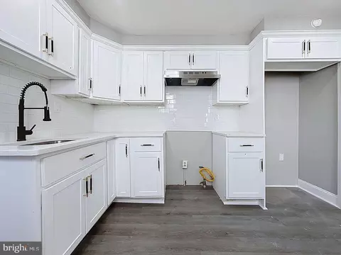 Kitchen - 207 N 2nd St, Reading, PA 19601 photo 3 of 5