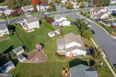 View/Area - 2726 Beacon Dr, Sinking Spring, PA 19608 photo 8 of 10