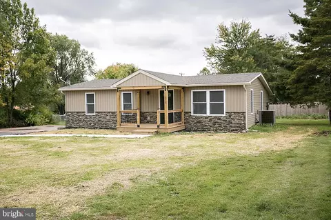 526 Buddies Ct, Birdsboro, PA 19508