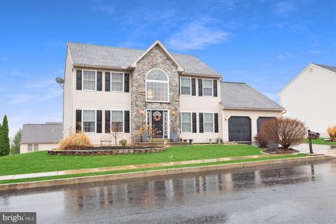 225 N Sandy Ln, Reading, PA 19608 photo 1