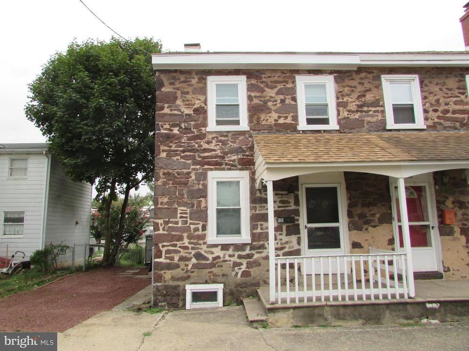 131 S Mill St, Birdsboro, PA 19508 12 Photos MLS PABK348000 Movoto