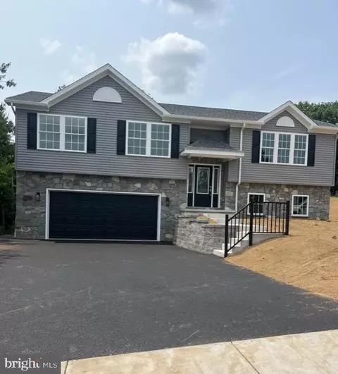 4758 A Killian Ave, Reading, PA 19606