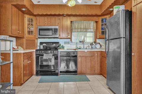 232 Spohn Rd, Reading, PA 19608 photo 7