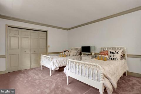 15 Hessian Blvd, Reading, PA 19607 photo 41
