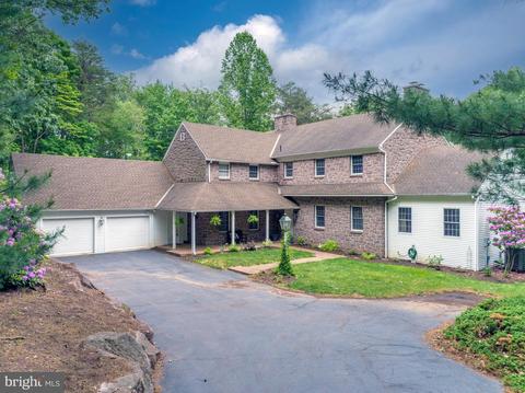 15 Hessian Blvd, Reading, PA 19607 photo 1