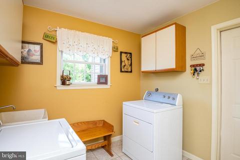2 Glen Hollow Ct, Reading, PA 19607 photo 19