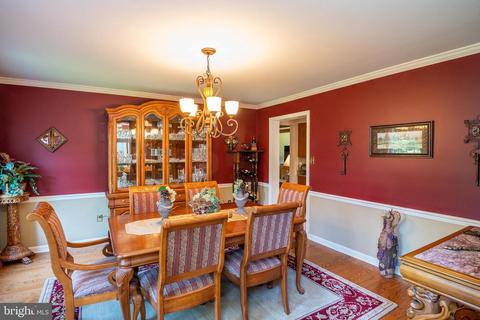 2 Glen Hollow Ct, Reading, PA 19607 photo 10