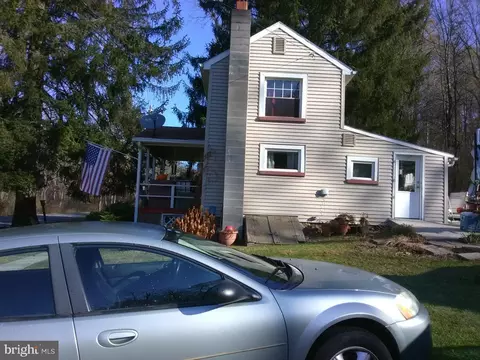 522 Reservoir Rd, Hollidaysburg, PA 16648