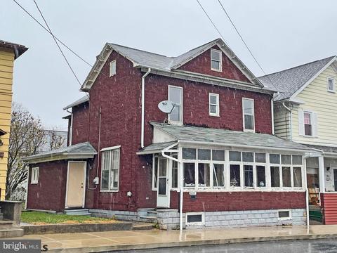10 W 13th St, Tyrone, PA 16686