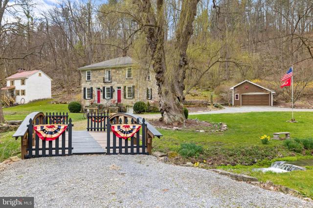 494 Etna Furnace Rd, Williamsburg, PA 16693