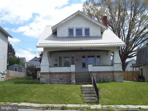 419 Bell Ave, Altoona, PA 16602