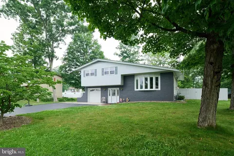 536 Oak Ln, Tyrone, PA 16686