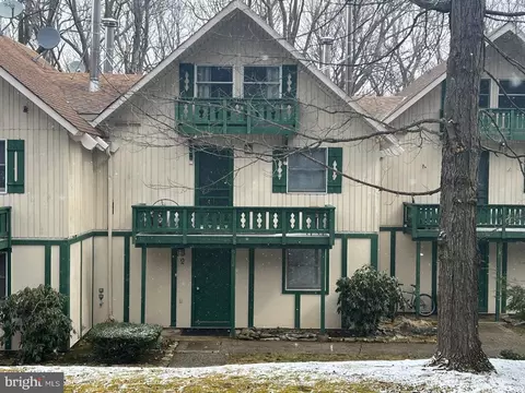 8142 Summit Way #2B, Claysburg, PA 16625