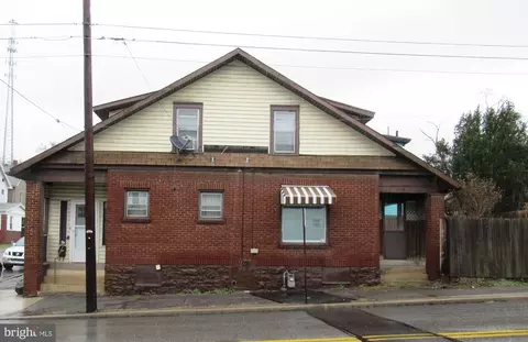 201 E 1st Ave, Altoona, PA 16602