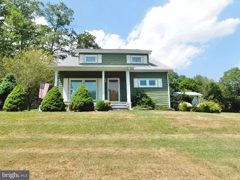 2120 Blackie Rd, Altoona, PA 16601